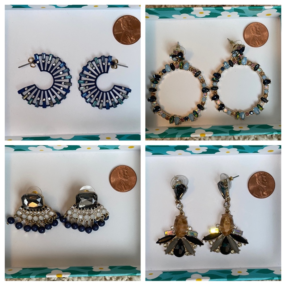 4 pairs of assorted dangle earrings